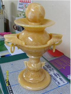 الصين Xingyan Mihuang Stone Feng Shui Ball Fountain Sculpture